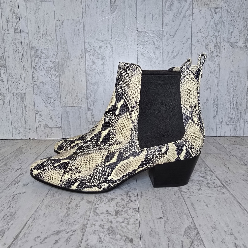 Sam Edelman Reesa Snake Embossed Ankle Boots - Picture 7 of 7